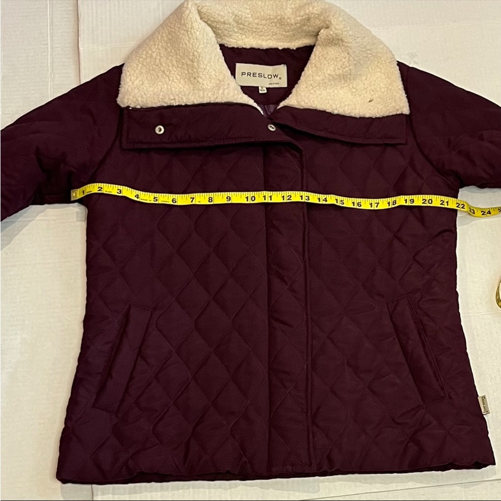 Coat - Picture 8 of 9